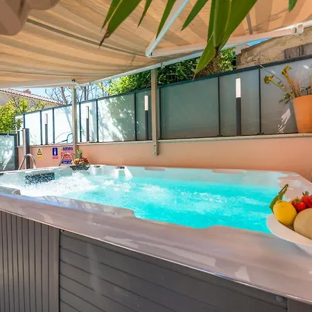 Appartement Rose Pool